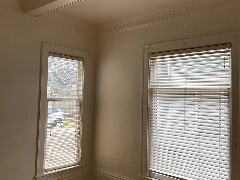 520 Crescent St NE #2 — Photo 14