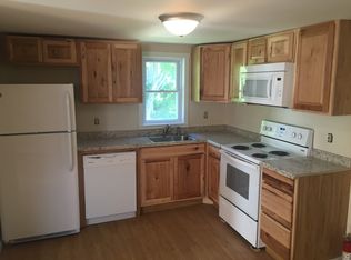 130 Winter St APT 3, Morrisville, VT 05661