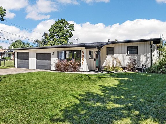 2nd image of 3851 Northwood Dr NE