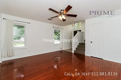 1041 Stacias Way Photo 1