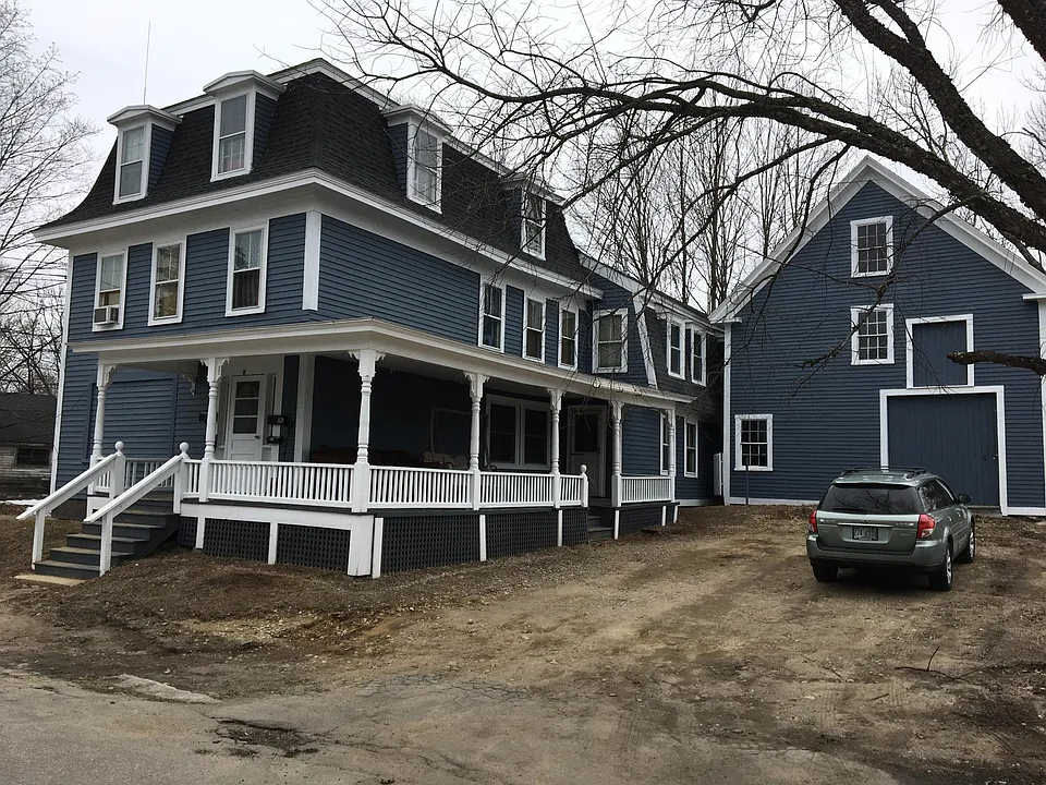 10 Summer St #1