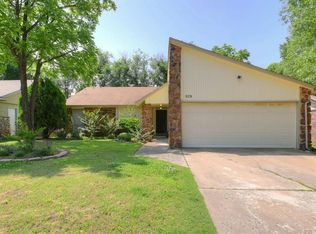 829 W Boston St S, Broken Arrow, OK 74012
