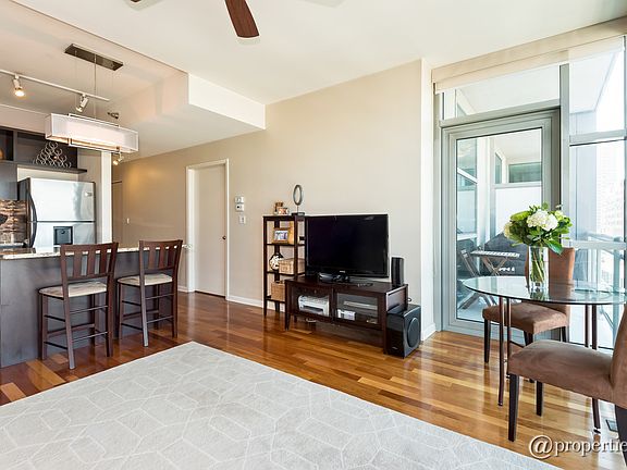 Kitchen/Living Room