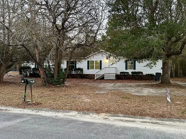 507 Mulligan Way SE, Bolivia, NC 28422