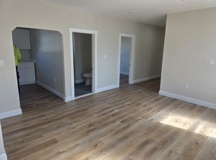 58 Downing St #1, Fall River, MA 02723