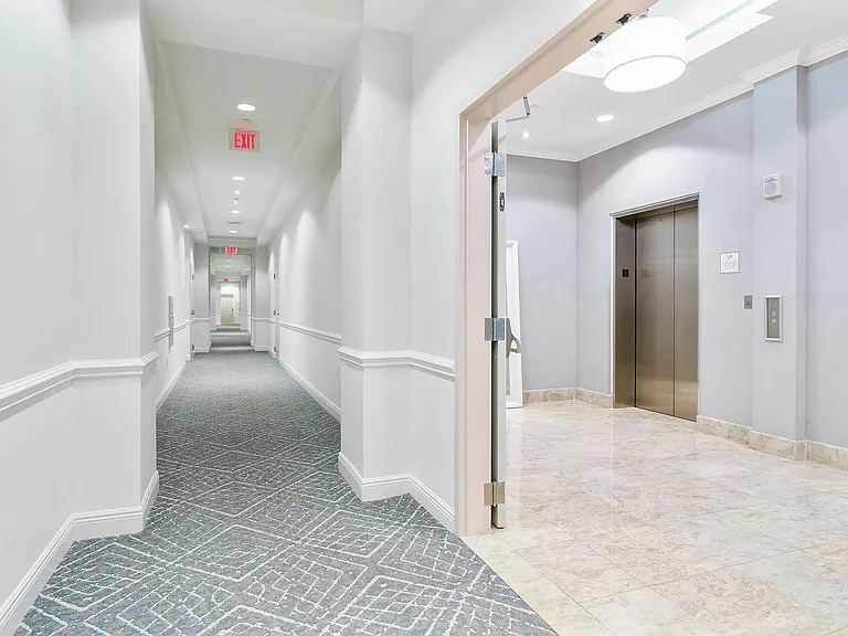 701 S Olive Ave #304 — Photo 42