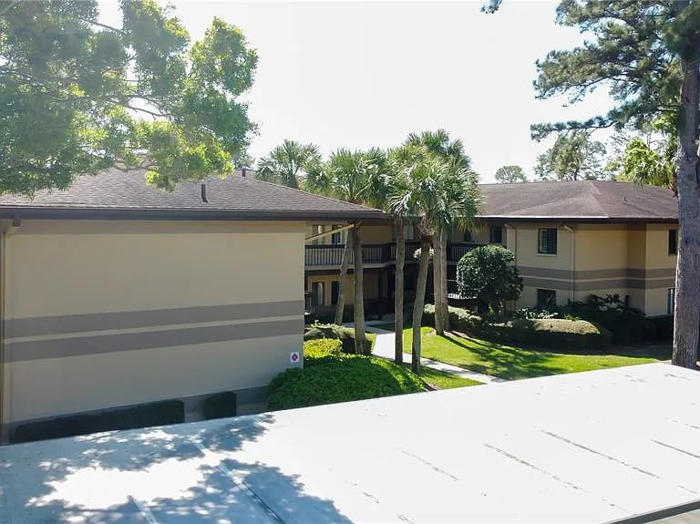 2673 Sabal Springs Cir #201 — Photo 71