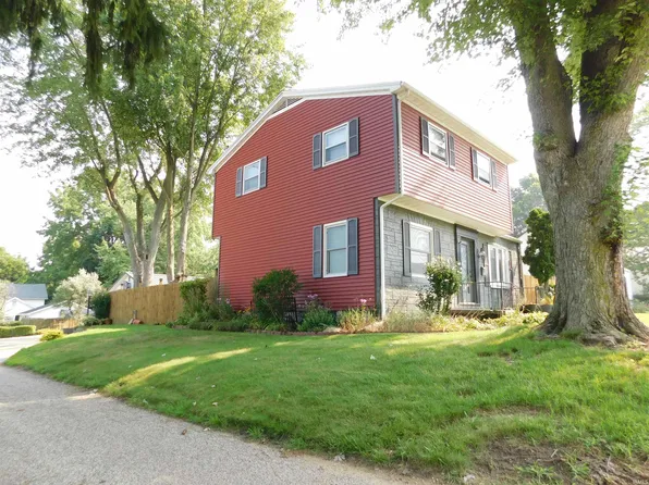 618 W Winona Ave, Warsaw, IN 46580