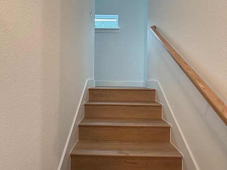 2521 Bethurum Ave — Photo 21