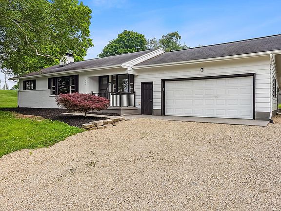 4th image of 440 Irving Wick Dr E