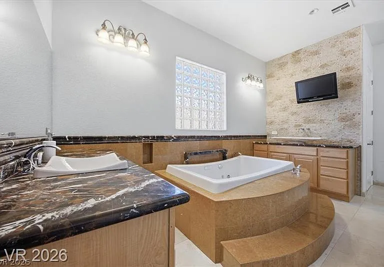 2765 Struan Ave — Photo 26
