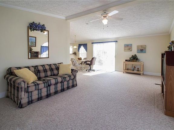 5th image of 1000 Kings Hwy Unit 252