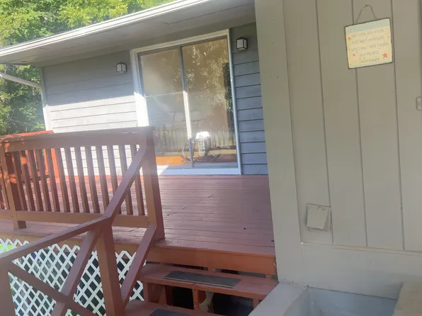 6518 Alexander Dr, Chapel Hill, NC 27514