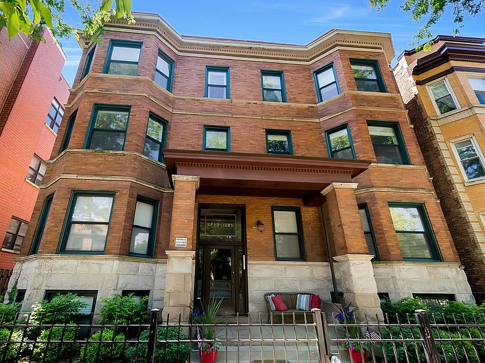 1st image of 1223 W Foster Ave #2W
