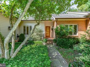 24 Seminary Dr, Lutherville Timonium, MD 21093