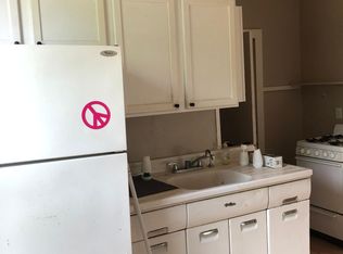 2735 7th Ave APT 2, Rock Island, IL