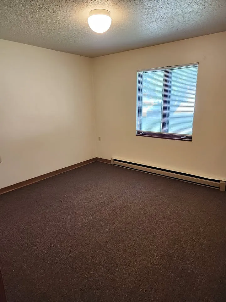 2 bed, $445 — Photo 3