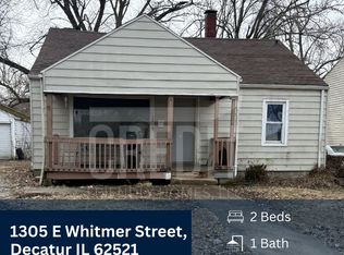 1305 E Whitmer St, Decatur, IL 62521