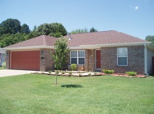 532 E Stowers Ave, Elkins, AR 72727