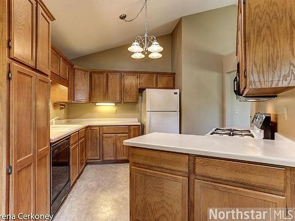 5th image of 13532 Parkwood Dr