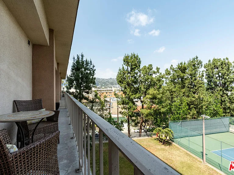 100 S Doheny Dr #518 — Photo 12