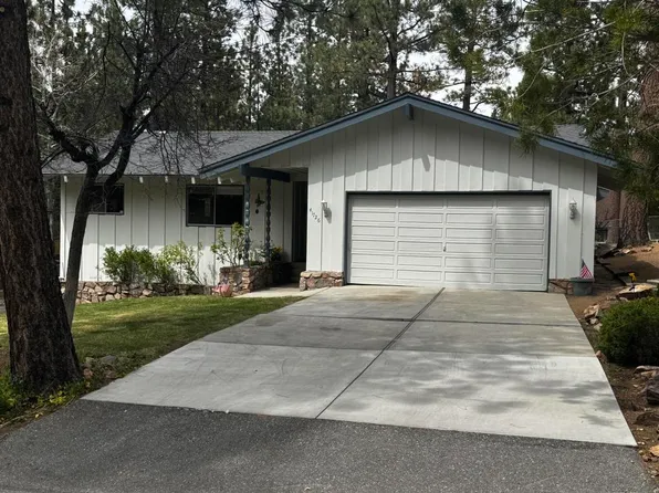 41726 Comstock Ln, Big Bear Lake, CA 92315