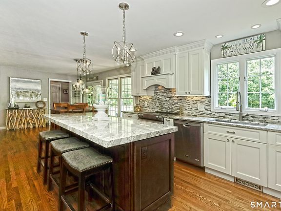 5th image of 36 Devonshire Lane