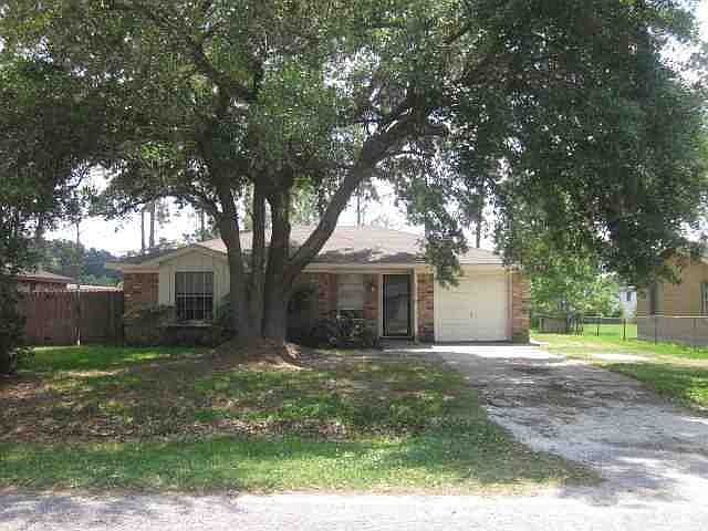 1st image of 140 Benny Ave