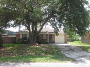 140 Benny Ave, Lumberton, TX 77657