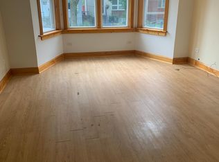1748 N Whipple St #1, Chicago, IL 60647