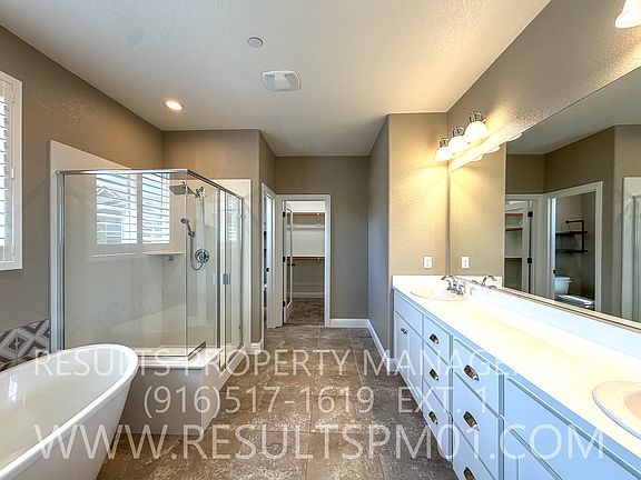 3rd image of 1280 Goldenrod Way