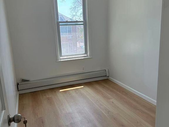 5th image of 82 Bay 8th St #2F