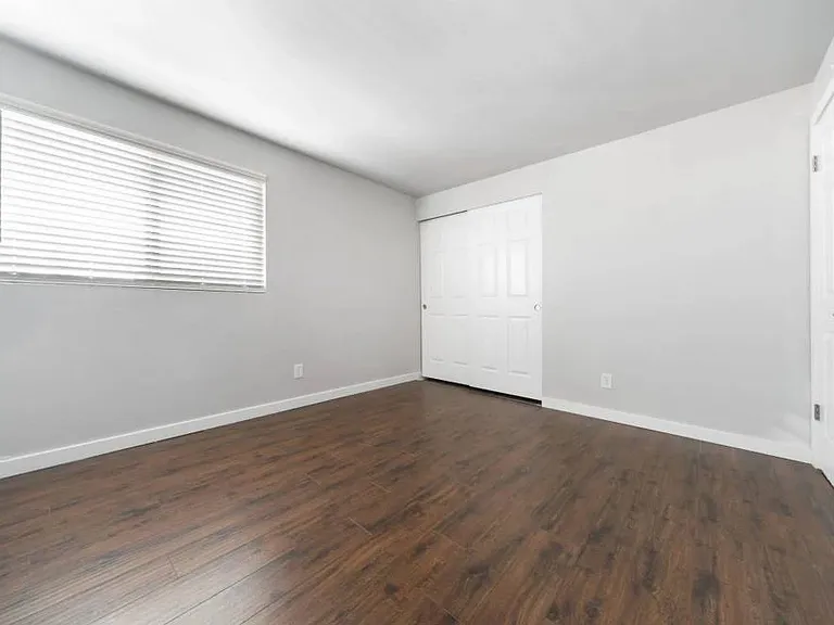 Lantera Apartments — Photo 14