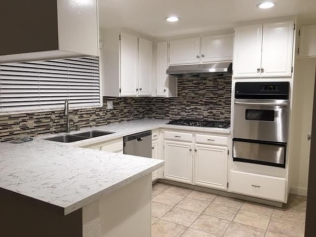 1st image of 3033 Lazy Meadow Dr