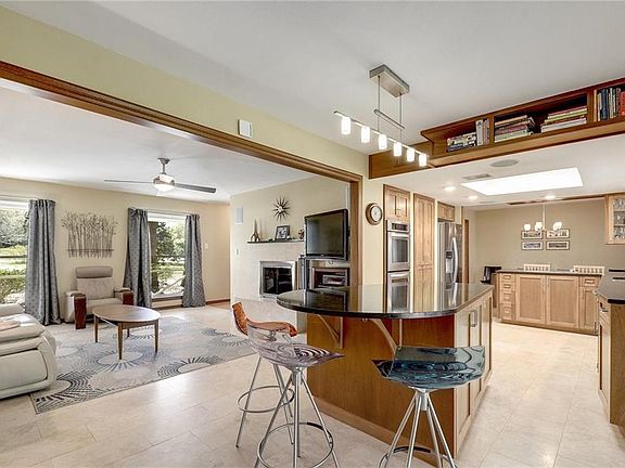 4th image of 8800 Granada Hills Dr