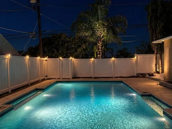9811 N Cabanas Ave, Tujunga, CA 91042