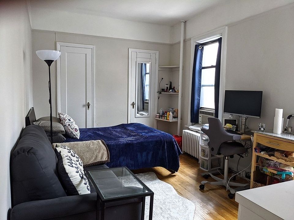 1st image of 142 E 27th St #6BB