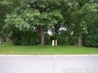 10561 202nd St W, Lakeville, MN 55044