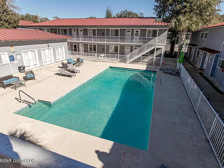 1664 Beach Blvd #90 — Photo 25