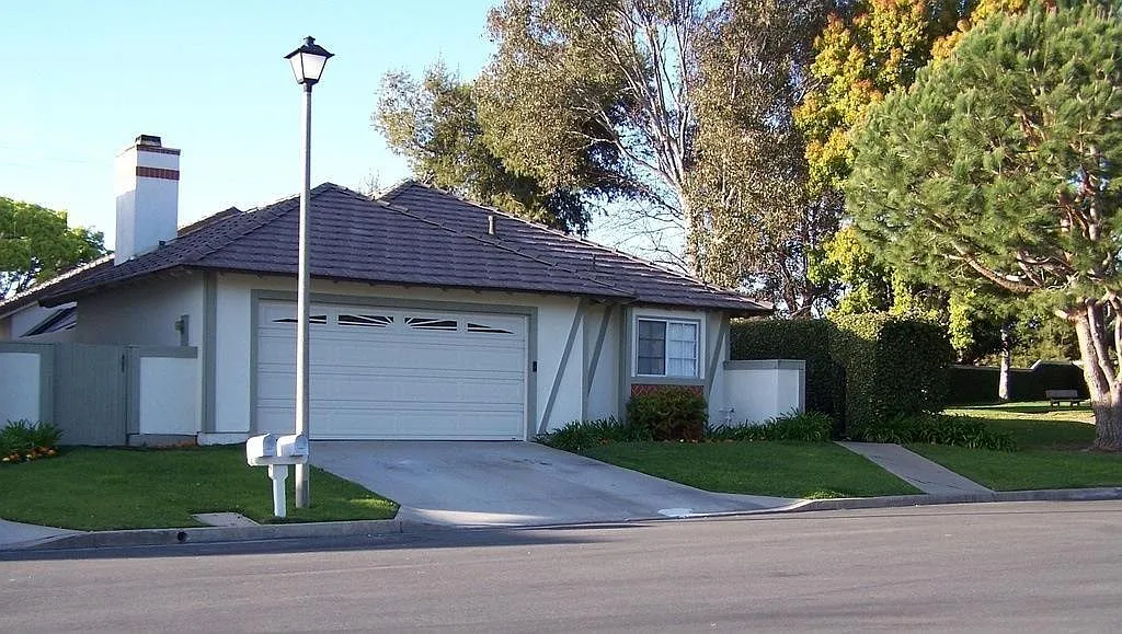 3 bed, 1430 sqft, $1,500 — Photo 1