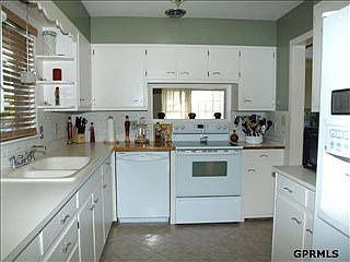 4th image of 3715 N 54th St