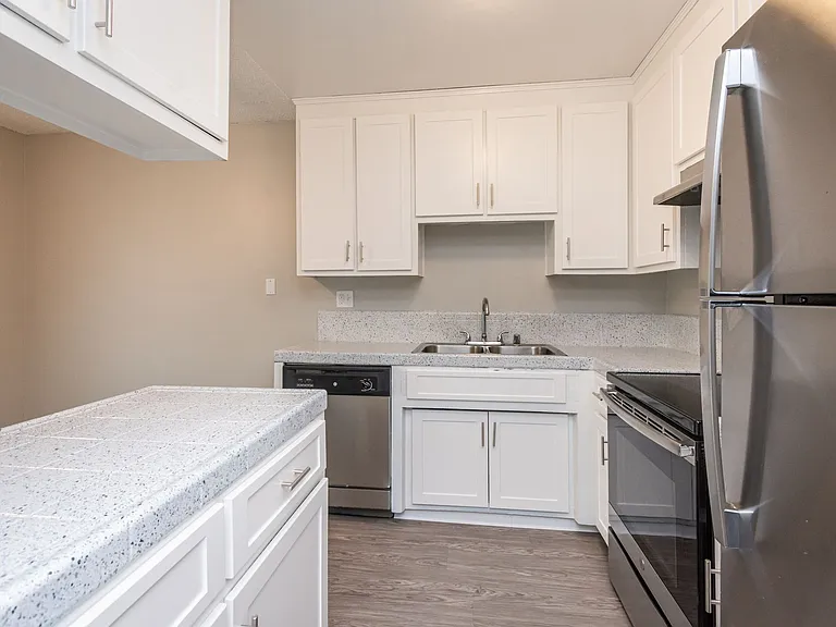 Villas at Greenhaven — Photo 38