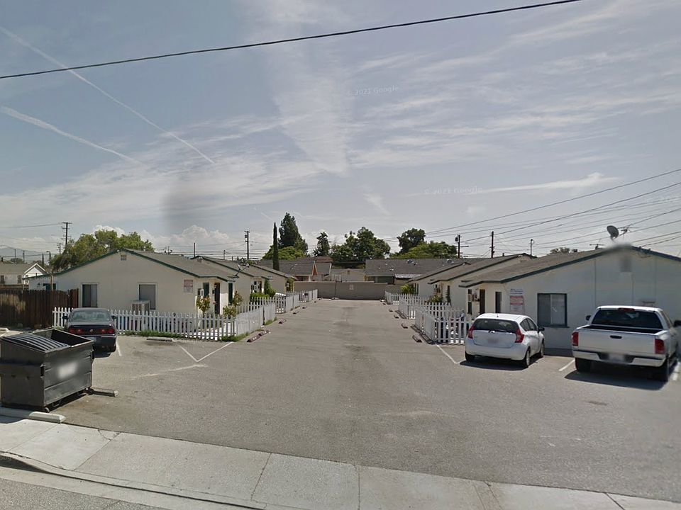 1st image of 8953 Sewell Ave #8955