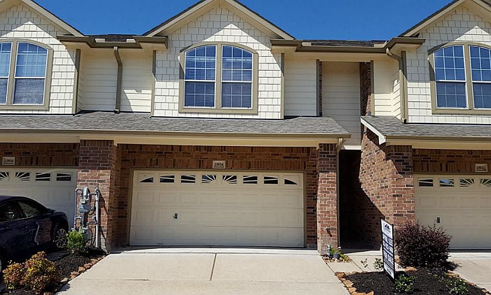 1st image of 10934 Chazenwood Dr