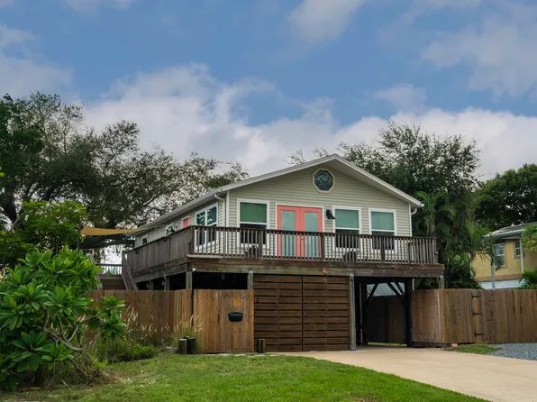 3961 Beach Dr SE, Saint Petersburg, FL 33705