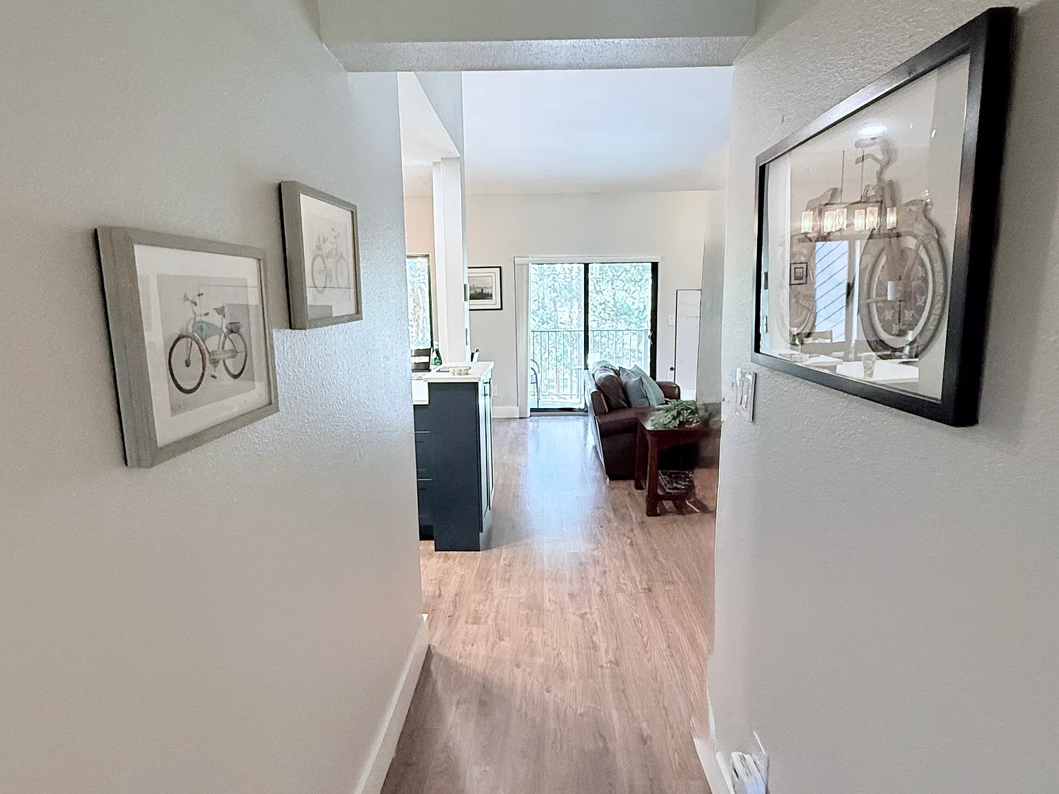 2 bed, $3,600 — Photo 3