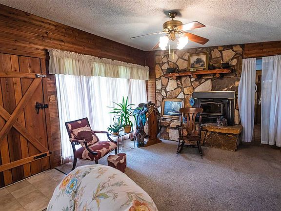 5th image of 1505 River Oaks Dr