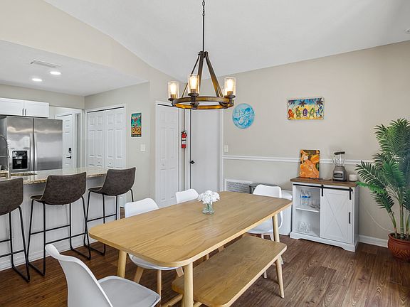 4th image of 754 Crystal Dr