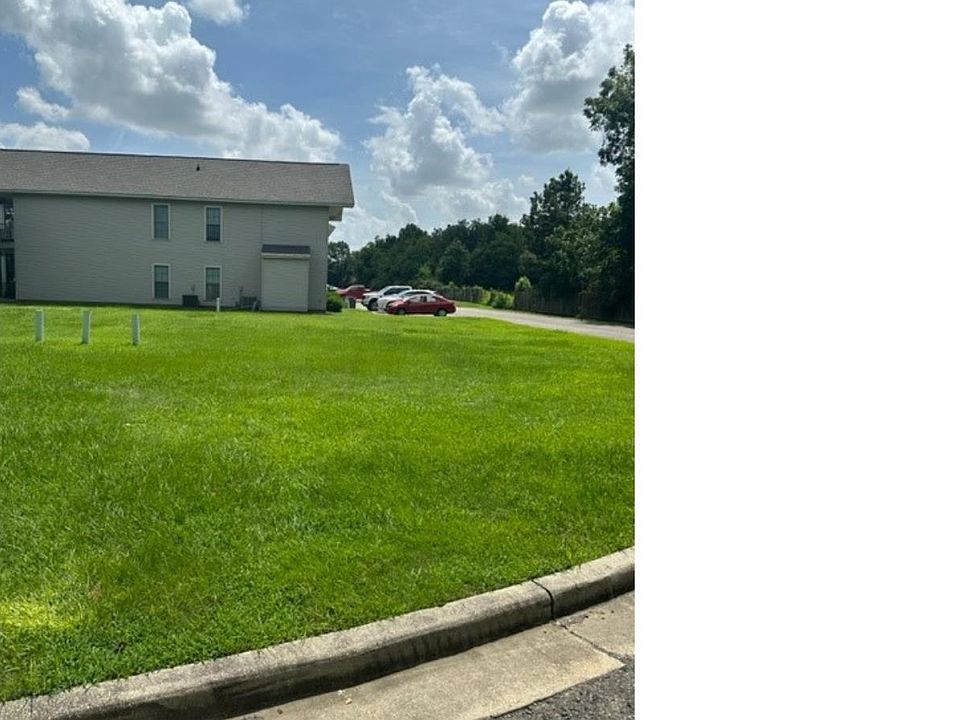 2nd image of 38035 Post Office Rd