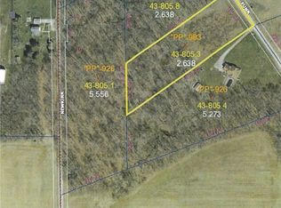 S Funk Rd, Shreve, OH 44676